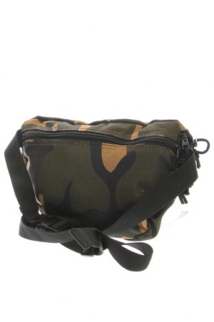 Tasche Snipes, Farbe Mehrfarbig, Preis € 13,65