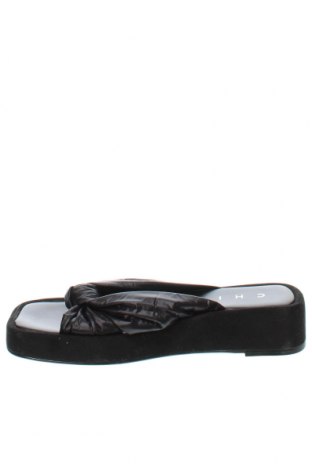 Pantofle Chio, Velikost 37, Barva Černá, Cena  1 706,00 Kč