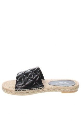 Papuci Jeffrey Campbell, Mărime 36, Culoare Negru, Preț 372,90 Lei