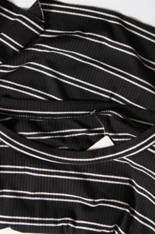 Bluză de femei, Mărime 4XL, Culoare Negru, Preț 34,38 Lei