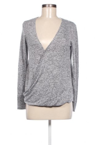 Damen Shirt, Größe L, Farbe Grau, Preis 5,99 €