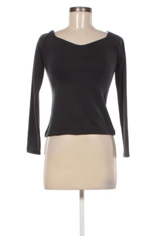 Дамска блуза ABOUT YOU x Emili Sindlev, Размер M, Цвят Черен, Цена 15,40 лв.
