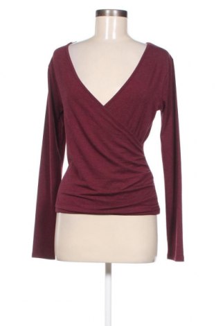 Damen Shirt About You, Größe M, Farbe Rot, Preis 8,30 €
