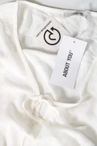 Damen Shirt About You, Größe M, Farbe Weiß, Preis € 4,98
