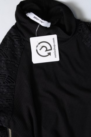 Γυναικεία μπλούζα About You, Μέγεθος S, Χρώμα Μαύρο, Τιμή 5,69 €