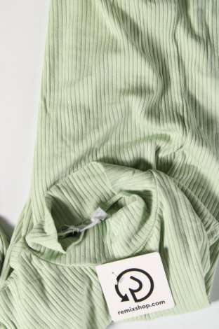 Дамска блуза Amisu, Размер XS, Цвят Зелен, Цена 3,04 лв.