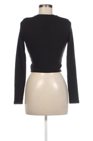 Γυναικεία μπλούζα Bershka, Μέγεθος M, Χρώμα Μαύρο, Τιμή 4,00 €