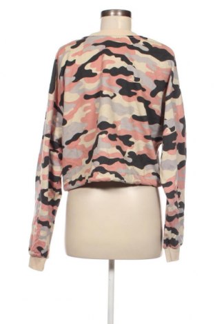 Γυναικεία μπλούζα Bershka, Μέγεθος M, Χρώμα Πολύχρωμο, Τιμή 4,80 €