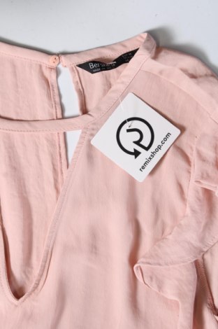 Damen Shirt Bershka, Größe M, Farbe Rosa, Preis 5,19 €