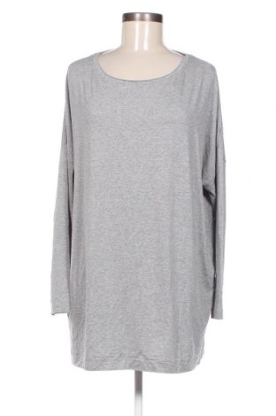 Дамска блуза By Malene Birger, Размер L, Цвят Сив, Цена 100,01 лв.