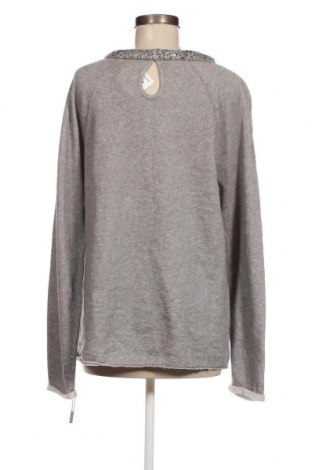 Damen Shirt Calvin Klein, Größe XS, Farbe Grau, Preis 24,77 €