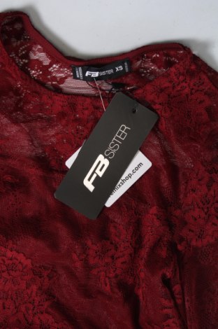 Γυναικεία μπλούζα Fb Sister, Μέγεθος XS, Χρώμα Κόκκινο, Τιμή 9,92 €