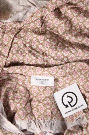Damen Shirt Free Quent, Größe S, Farbe Mehrfarbig, Preis 4,73 €