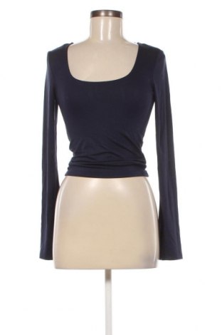 Γυναικεία μπλούζα Gina Tricot, Μέγεθος S, Χρώμα Μπλέ, Τιμή 8,30 €