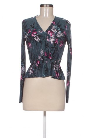 Γυναικεία μπλούζα Gina Tricot, Μέγεθος S, Χρώμα Πολύχρωμο, Τιμή 3,34 €