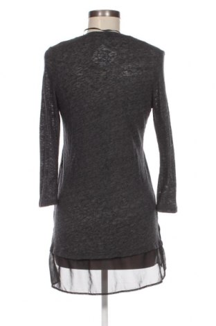 Γυναικεία μπλούζα Gina Tricot, Μέγεθος M, Χρώμα Γκρί, Τιμή 3,59 €
