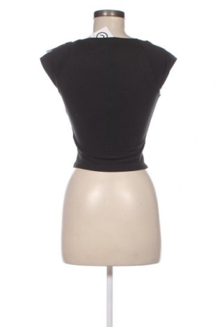 Дамска блуза Hollister, Размер S, Цвят Черен, Цена 26,95 лв.