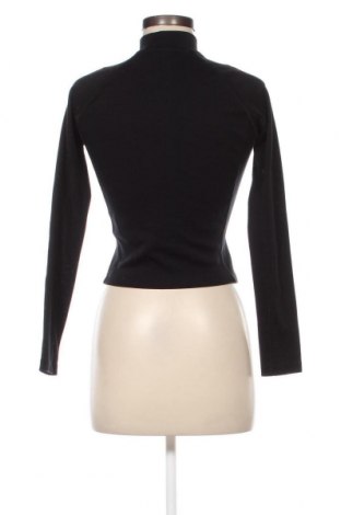 Дамска блуза Hugo Boss, Размер M, Цвят Черен, Цена 103,05 лв.