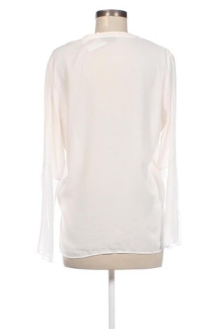 Damen Shirt Janina, Größe M, Farbe Weiß, Preis € 5,29