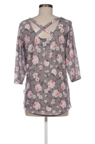 Damen Shirt Jean Pascale, Größe M, Farbe Mehrfarbig, Preis 5,40 €