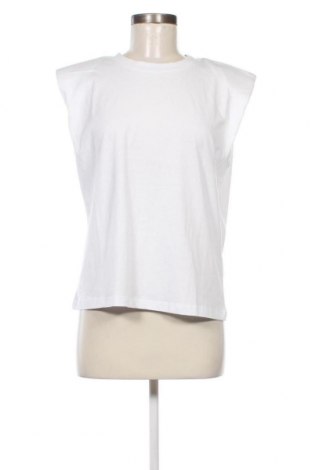 Γυναικεία μπλούζα Just Female, Μέγεθος S, Χρώμα Λευκό, Τιμή 25,05 €