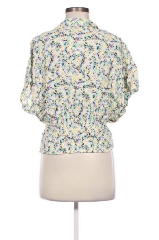 Дамска блуза Lindex, Размер M, Цвят Многоцветен, Цена 3,80 лв.