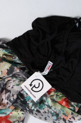 Γυναικεία μπλούζα Made In Italy, Μέγεθος M, Χρώμα Πολύχρωμο, Τιμή 5,25 €