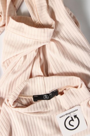 Дамска блуза Missguided, Размер M, Цвят Розов, Цена 9,69 лв.