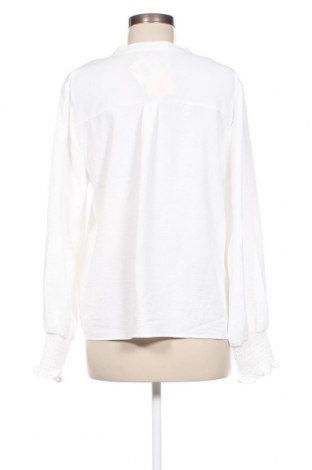 Γυναικεία μπλούζα ONLY, Μέγεθος L, Χρώμα Λευκό, Τιμή 8,30 €