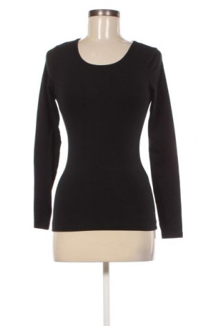 Дамска блуза ONLY, Размер XS, Цвят Черен, Цена 20,70 лв.