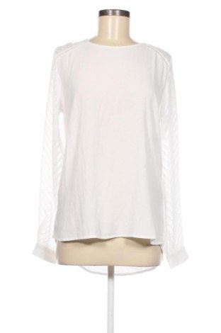 Дамска блуза Object, Размер M, Цвят Бял, Цена 23,10 лв.