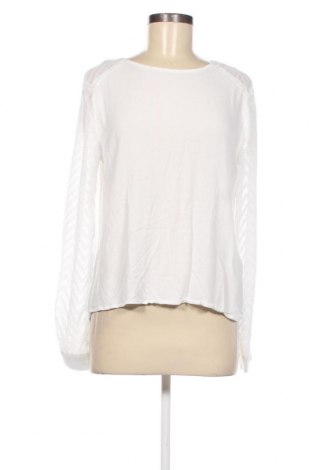 Дамска блуза Object, Размер L, Цвят Бял, Цена 15,40 лв.