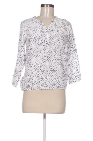 Дамска блуза Ofelia, Размер S, Цвят Бял, Цена 4,75 лв.