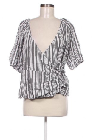 Γυναικεία μπλούζα Old Navy, Μέγεθος L, Χρώμα Πολύχρωμο, Τιμή 9,25 €