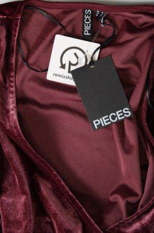 Γυναικεία μπλούζα Pieces, Μέγεθος M, Χρώμα Κόκκινο, Τιμή 8,30 €