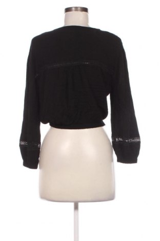 Дамска блуза Pull&Bear, Размер S, Цвят Черен, Цена 7,60 лв.