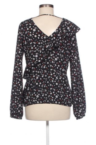 Γυναικεία μπλούζα Reserved, Μέγεθος M, Χρώμα Μαύρο, Τιμή 4,96 €