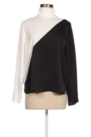 Damen Shirt River Island, Größe XS, Farbe Mehrfarbig, Preis 19,85 €