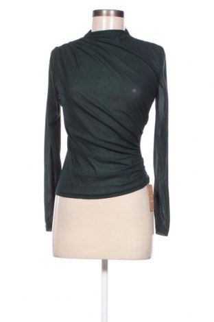 Дамска блуза SHEIN, Размер M, Цвят Зелен, Цена 18,77 лв.