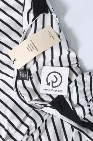 Дамска блуза SHEIN, Размер 3XL, Цвят Бял, Цена 31,00 лв.