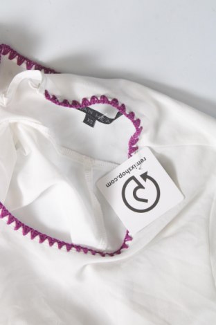 Γυναικεία μπλούζα Silvian Heach, Μέγεθος XS, Χρώμα Λευκό, Τιμή 34,59 €