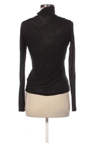 Дамска блуза Sisley, Размер S, Цвят Черен, Цена 48,60 лв.