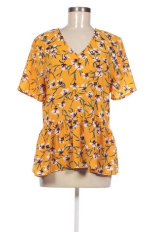 Дамска блуза Soaked In Luxury, Размер XL, Цвят Многоцветен, Цена 21,12 лв.
