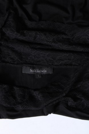Damen Shirt Soft Rebels, Größe S, Farbe Schwarz, Preis 15,96 €