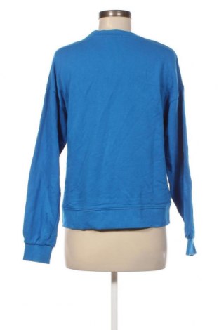 Damen Shirt Stradivarius, Größe M, Farbe Blau, Preis 3,97 €