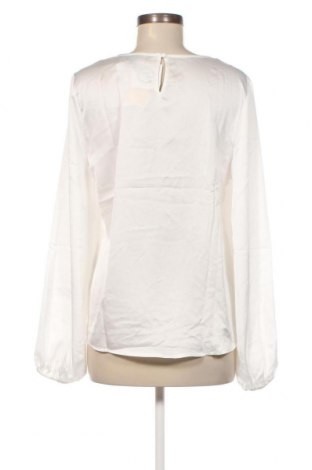 Γυναικεία μπλούζα VILA, Μέγεθος S, Χρώμα Λευκό, Τιμή 8,30 €