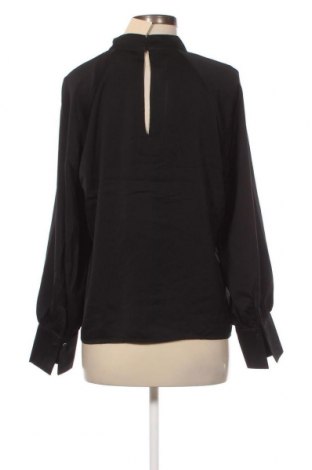 Γυναικεία μπλούζα VILA, Μέγεθος M, Χρώμα Μαύρο, Τιμή 7,11 €