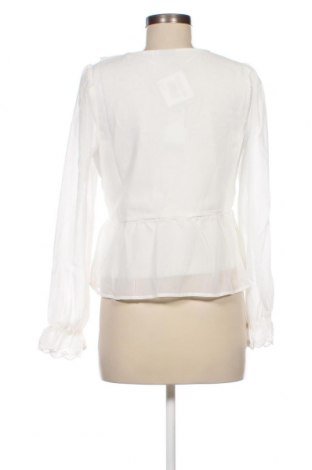 Damen Shirt Vero Moda, Größe S, Farbe Weiß, Preis 23,71 €