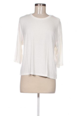 Γυναικεία μπλούζα Vero Moda, Μέγεθος M, Χρώμα Λευκό, Τιμή 5,22 €