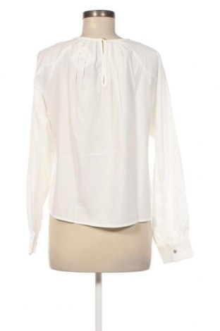 Damen Shirt Vero Moda, Größe M, Farbe Weiß, Preis € 23,71